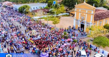 PROCISSÃO DO CÍRIO 2023 REÚNE CENTENAS DE PESSOAS NAS RUAS DE PIRABAS