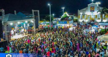 SHOW DE THIAGO BRADO MARCA PROGRAMAÇÃO DO CÍRIO 2023